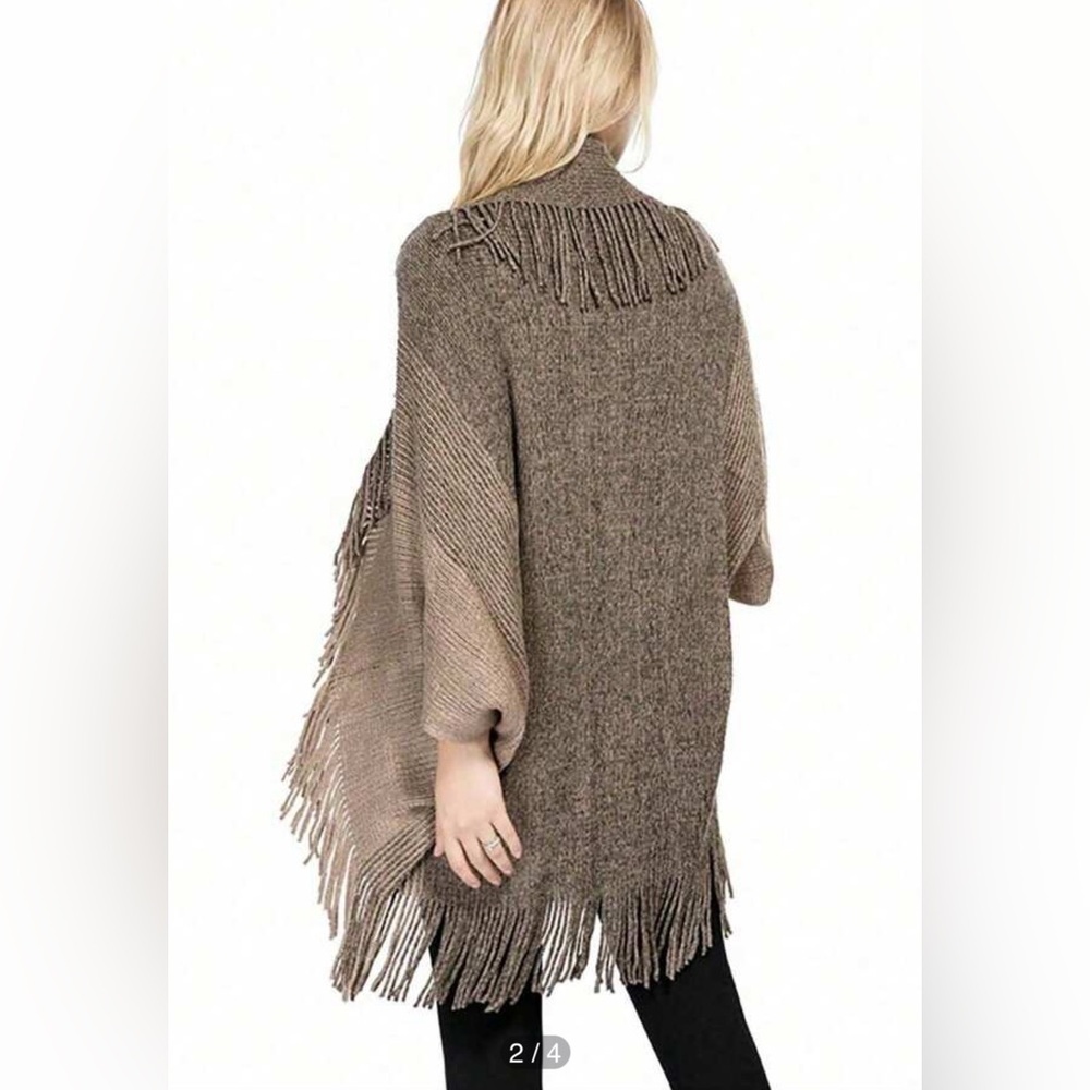 Ruggine Knit Fringe Poncho Shrug Wrap Taupe Brown Tan - Picture 3 of 12